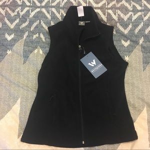 Black fleece vest! NWT